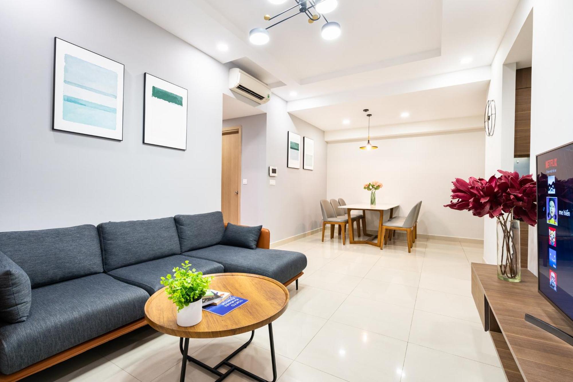 Min' - Rivergate Downtown Bui Vien - Free Pool * Ho Chi Minh City