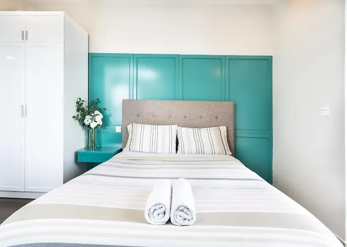 Min\' Apartment - Rivergate Residence Downtown Bui Vien - Free Pool