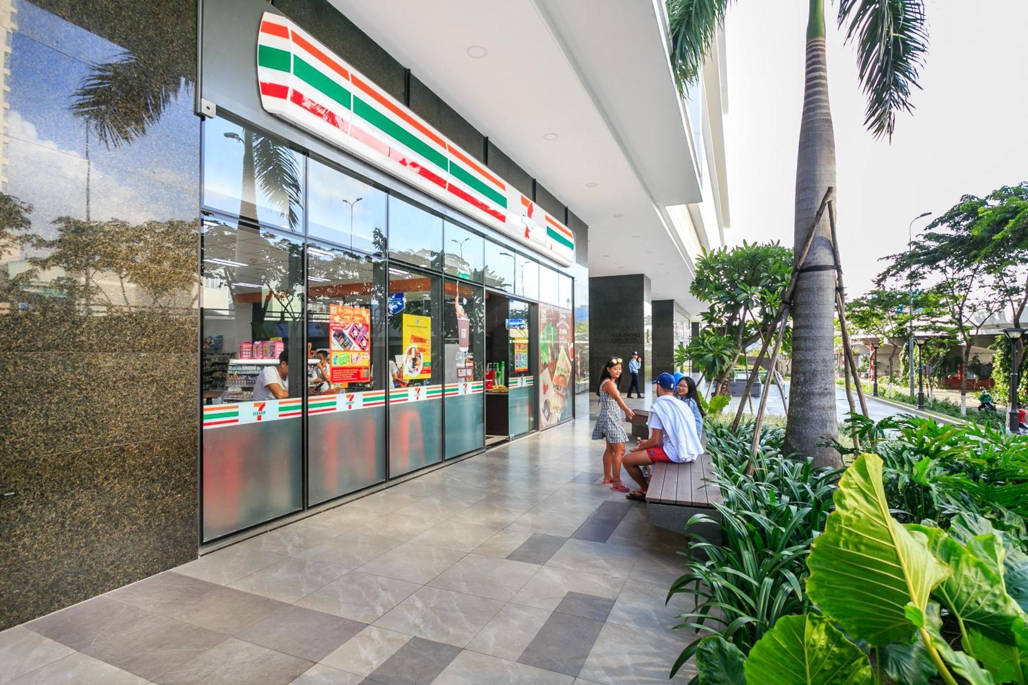 Min' - Rivergate Downtown Bui Vien - Free Pool