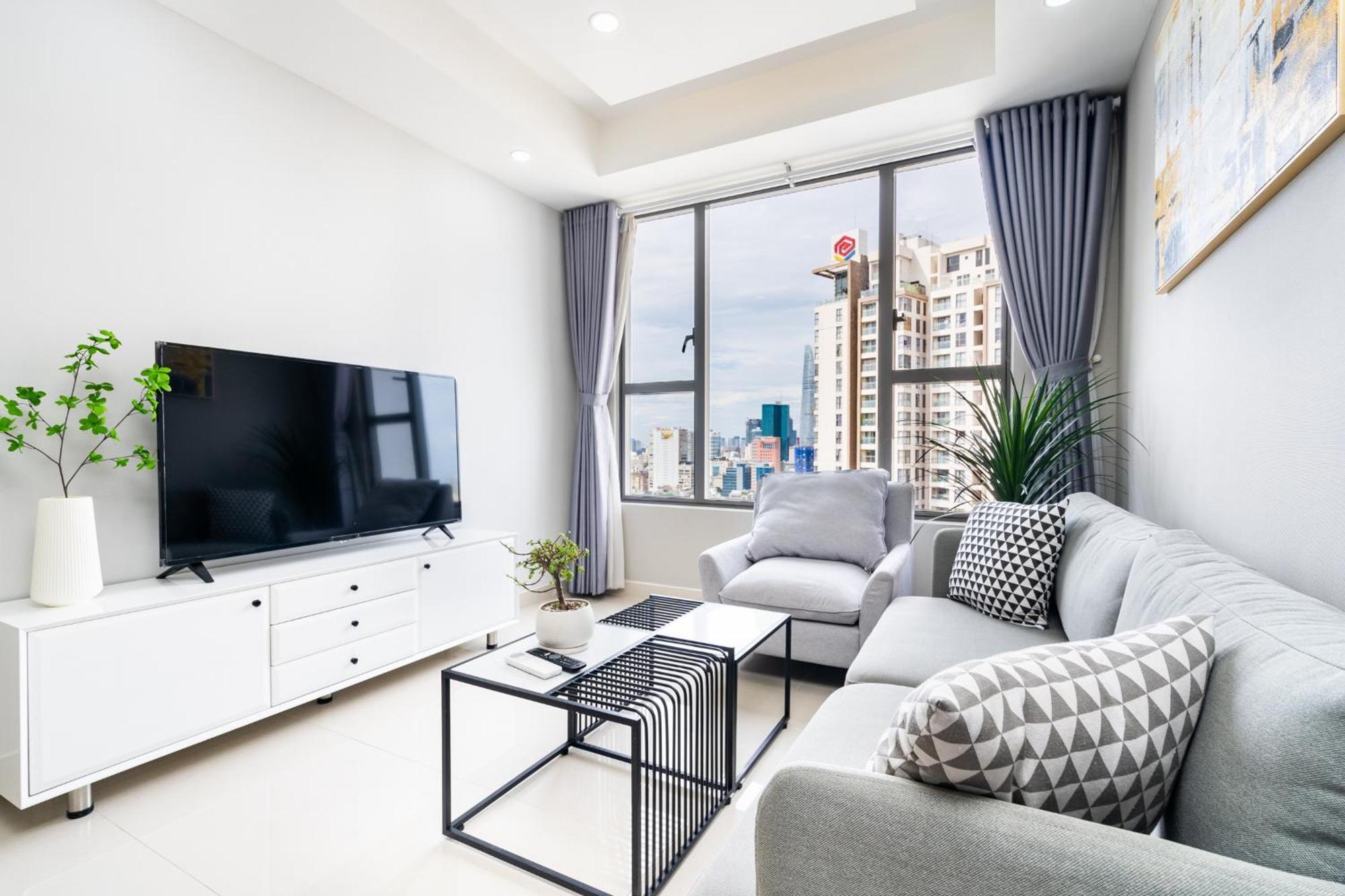 Min' - Rivergate Downtown Bui Vien - Free Pool * Ho Chi Minh City