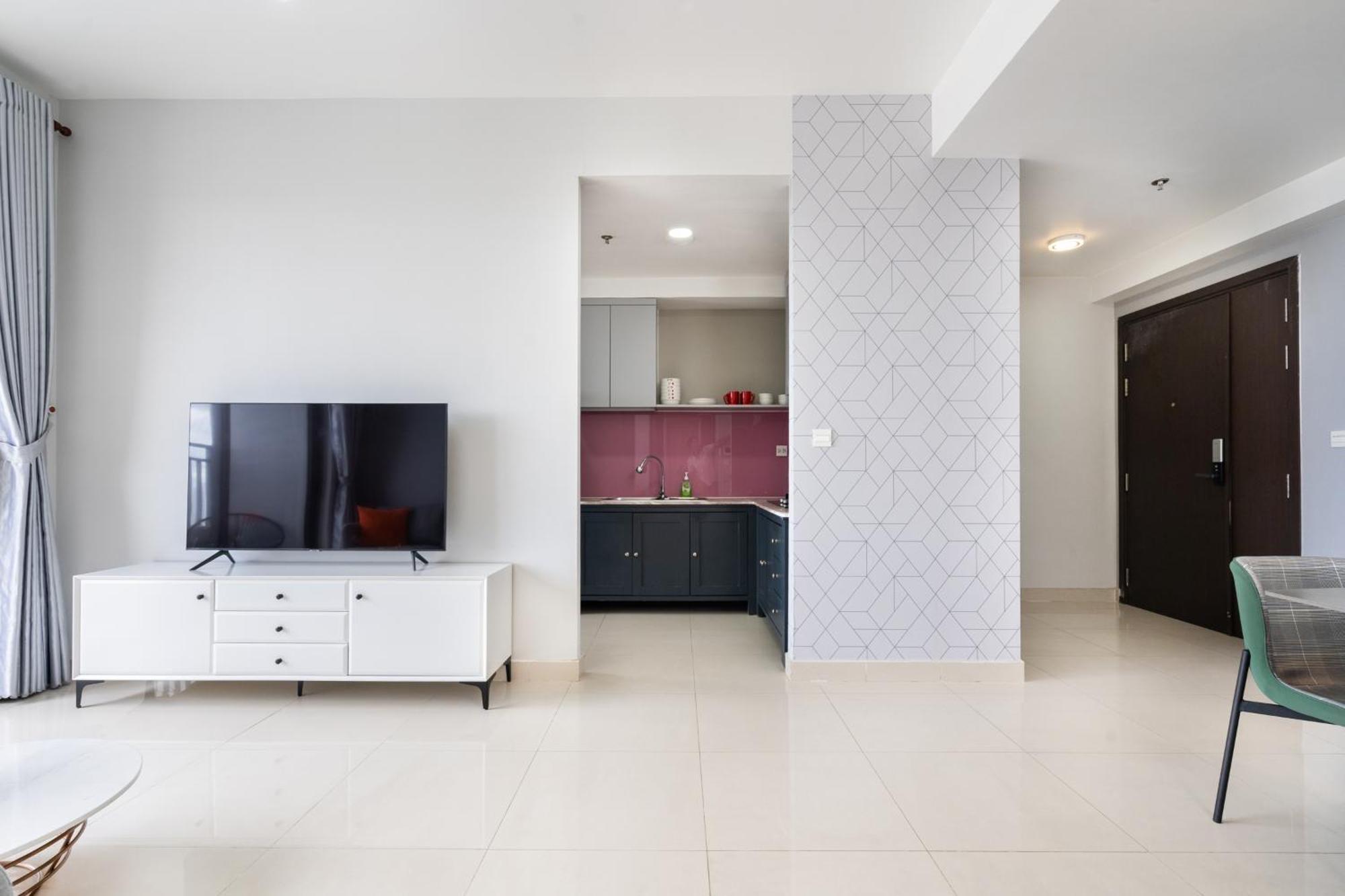 Min' - Rivergate Downtown Bui Vien - Free Pool Apartment *